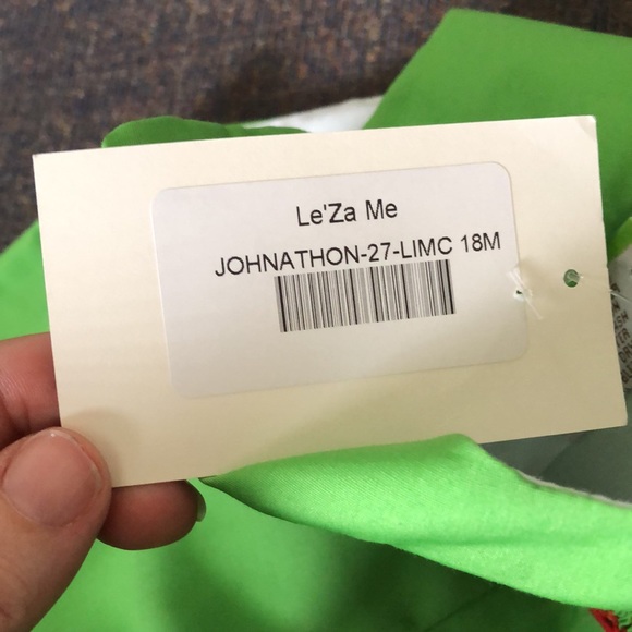 NWT Le’Za Me Smocked Holiday Long-tail One Piece Jumper Sz.18m - Picture 8 of 8